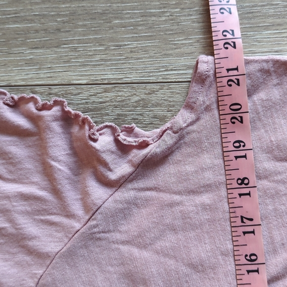 Torrid Flutter Sleeve Shirt size 1 - Picture 3 of 4